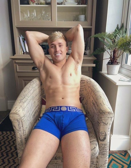 mattygilbert91 star naked img