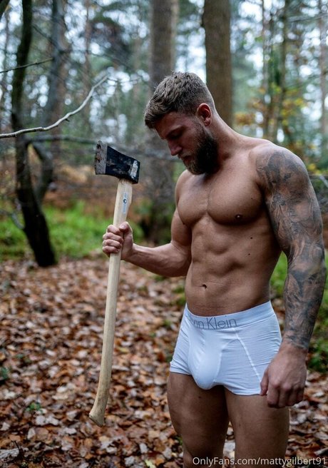 mattygilbert91 adult model photos