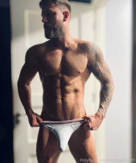 mattygilbert91 porn actress image