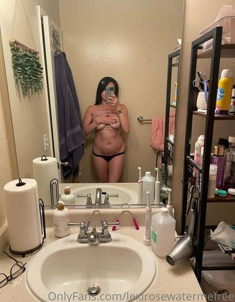 lexirosewatermefree xxx model galleries