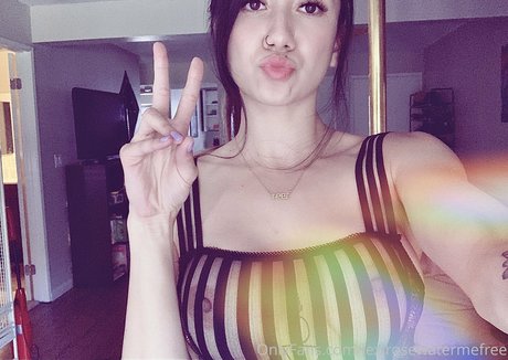 lexirosewatermefree star exclusive pics