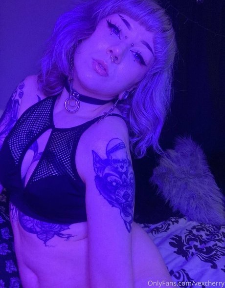 vexcherry model porn photo