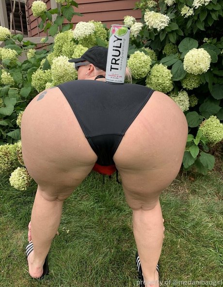 mzdanibadgirl pornstar adult photo