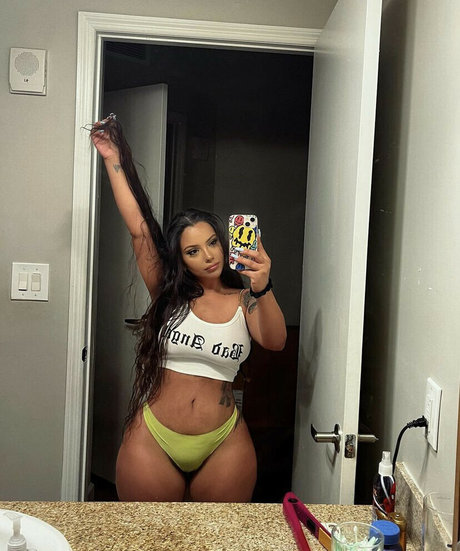 Bapricorn top model pic