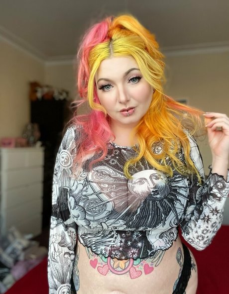 nayrusuicide exclusive model pictures