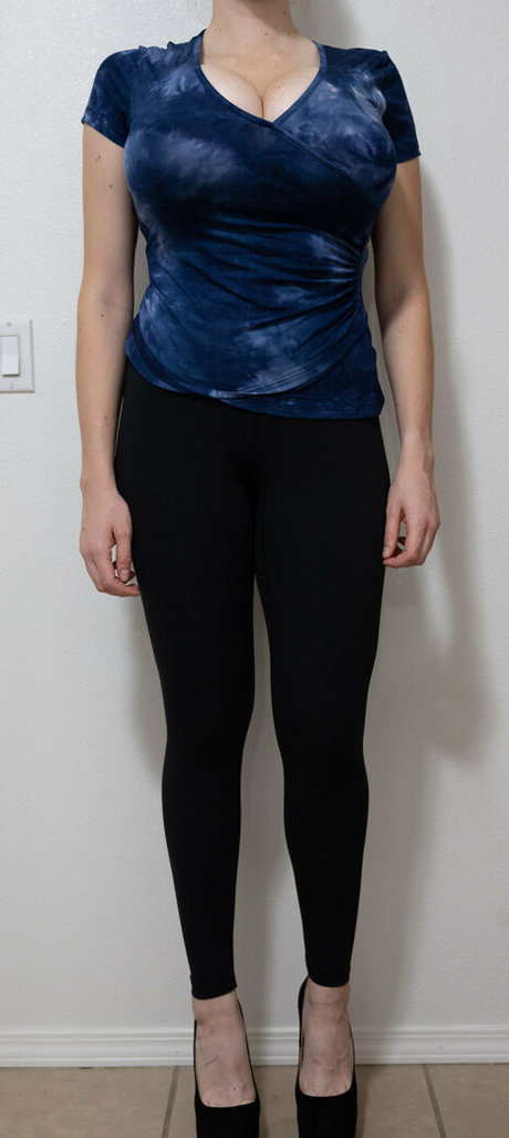 danidoreen free star pics