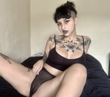 amateur lesbian onlyfans pornographic gallery