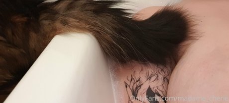 madame cherie hot actress image