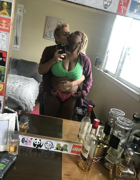 thothead top actress gallery