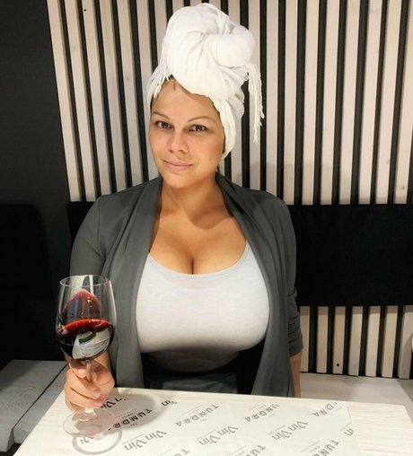 Maria Von Zarring pornstar perfect pic