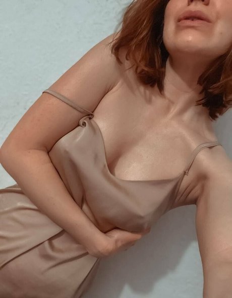 evaholiday pornstar sexy pictures