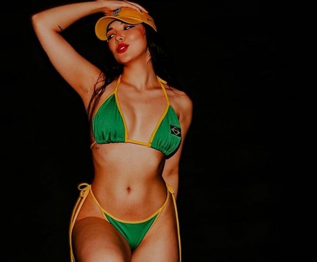 Anna Kisue pornographic actress photos