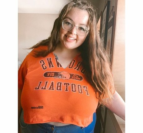 colombian teen onlyfans naked pic