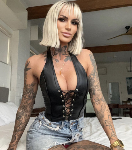 Braady erotic star image