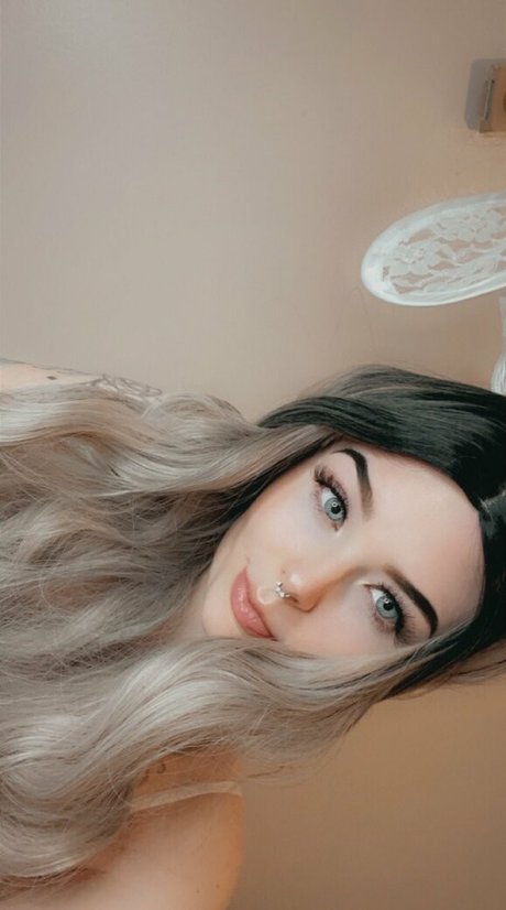 skyestone9 xxx star photo