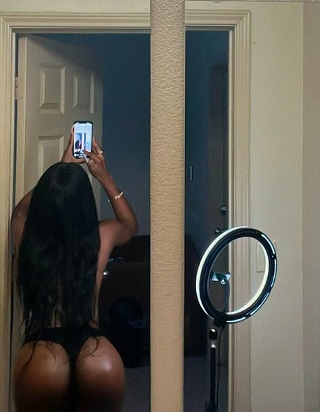 Rohilu art actress photo