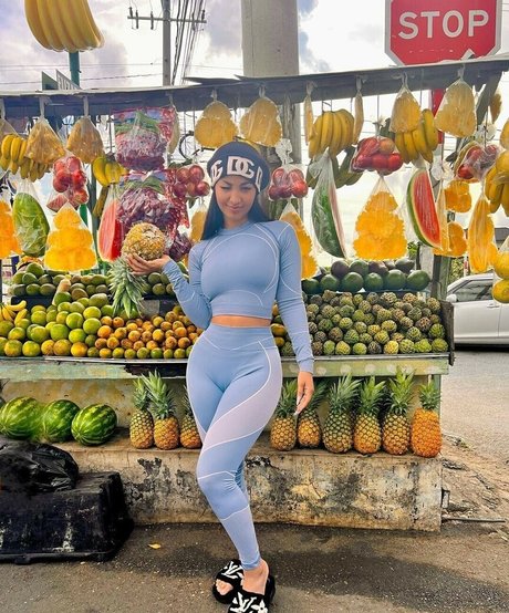 Shenseea xxx pornstar picture