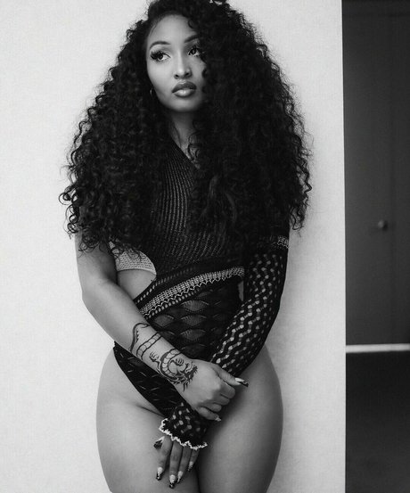 Shenseea hd star images