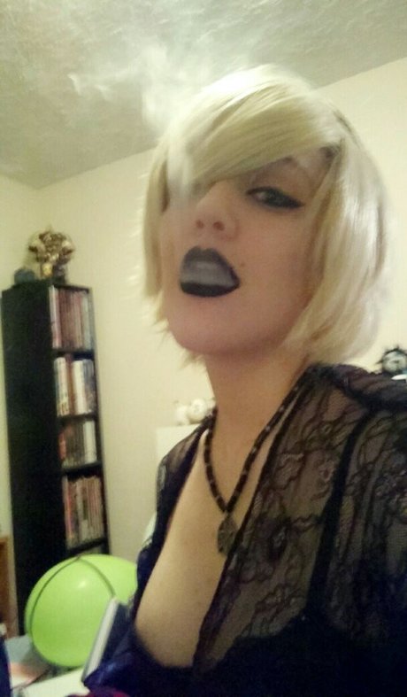 Mirthfulmollywhop hd actress img