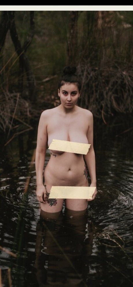 Aimee Leigh star free pictures