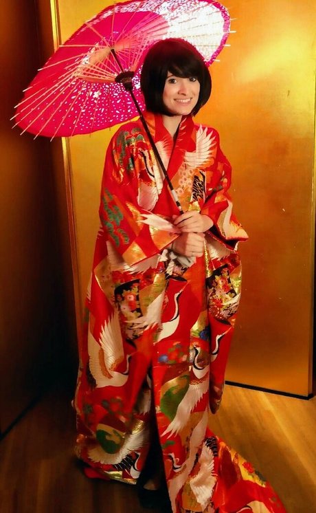 Mars Mayhem model sex photo