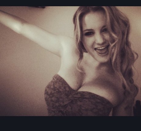 itssbriibitchh best pornstar pictures