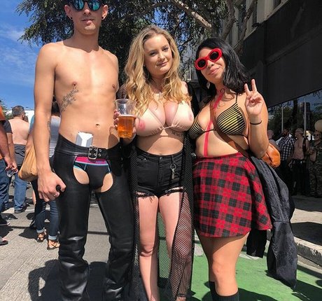 itssbriibitchh model sexy pics