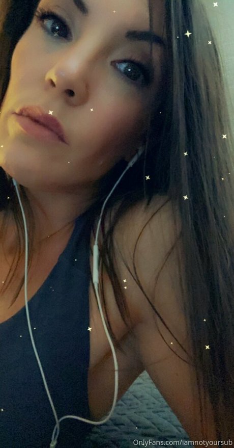 iamnotyoursub nudes star pictures