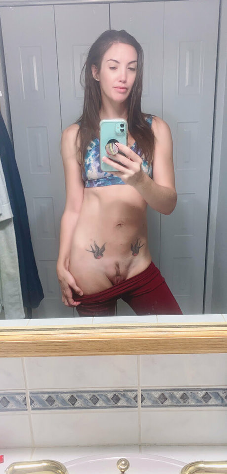 iamnotyoursub xxx actress picture