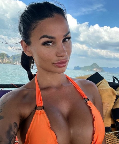 Adellino Profile pic