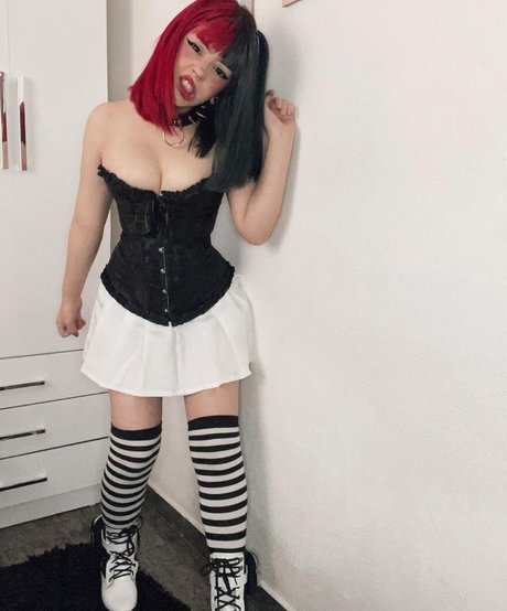 Agnes Melo nude pornstar archive