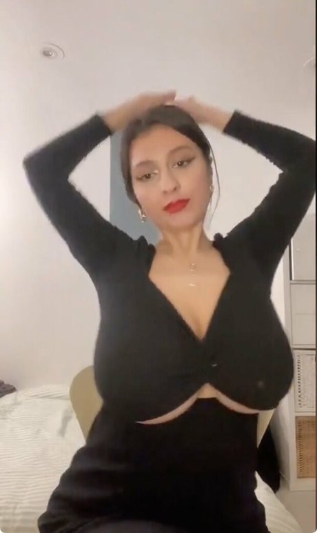 Gulia pornstar naked archive