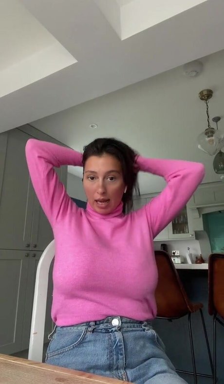 Gulia pornstar sex pics