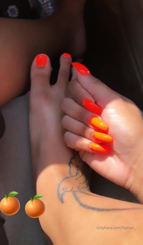 Tay1our free star img