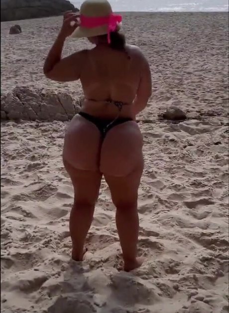 Aline Barreto pornstar free img