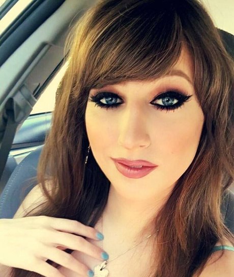 Kendra Brooks nice model photo