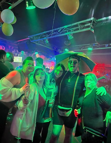 Jazmineblouise hot actress images