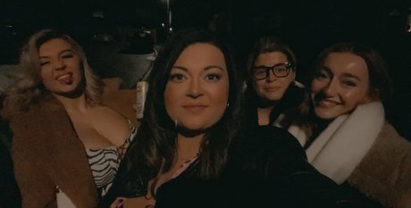 Jazmineblouise high quality actress pics