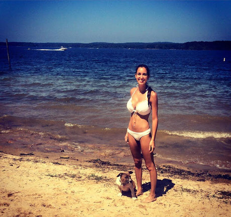 Amanda Thompson art model picture