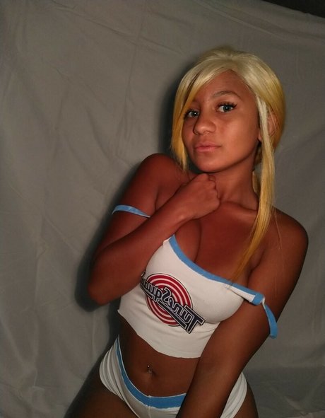 Naturally nina perfect star pic