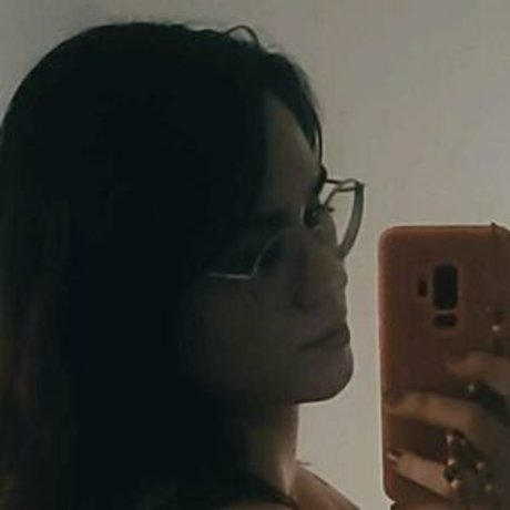 Gabby Moon exclusive actress images