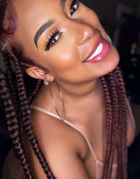 ActingLightskin xxx actress pic