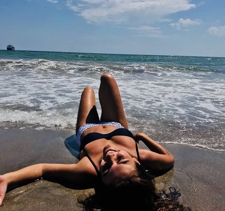 miriamvilloria art actress galleries