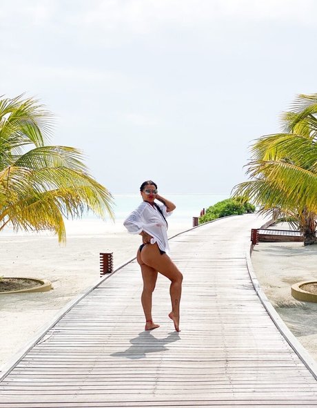 Marina Burnashova naked actress photo