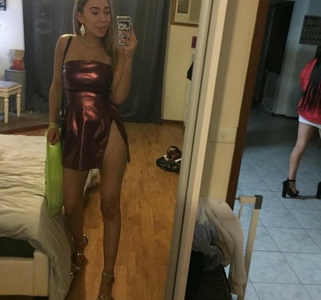 Bonnie Lowry pornstar top image