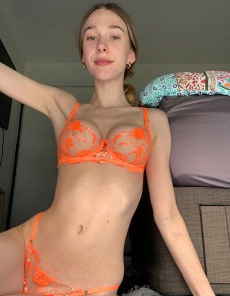 Bonnie Lowry star hd pics