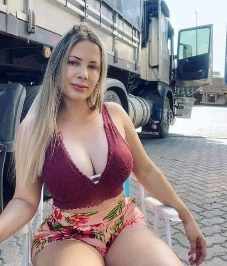 Aline Fuchter Ouriques high quality star gallery