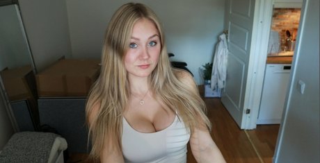 Kandyland sexy pornstar archive