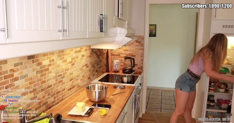 Kandyland star xxx photos