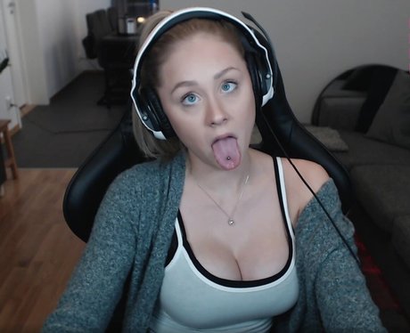 Kandyland star exclusive images